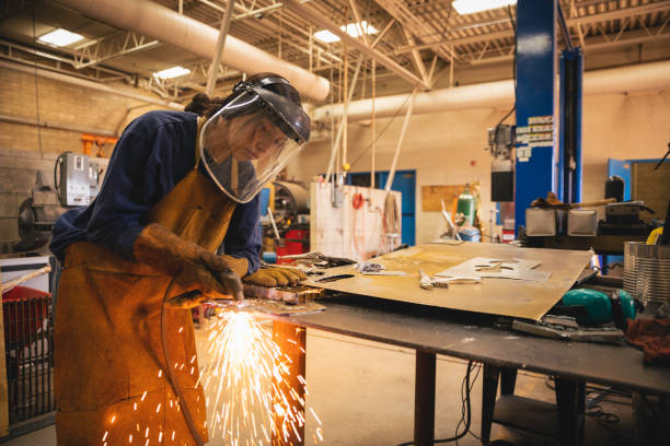 Best Marine and Shipbuilding Welding in Sheldon, IA